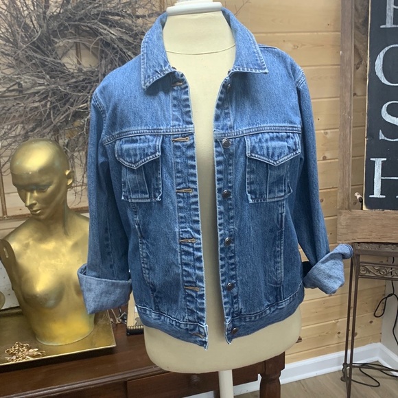 Vintage Removable fur collar jean jacket - Picture 2 of 9